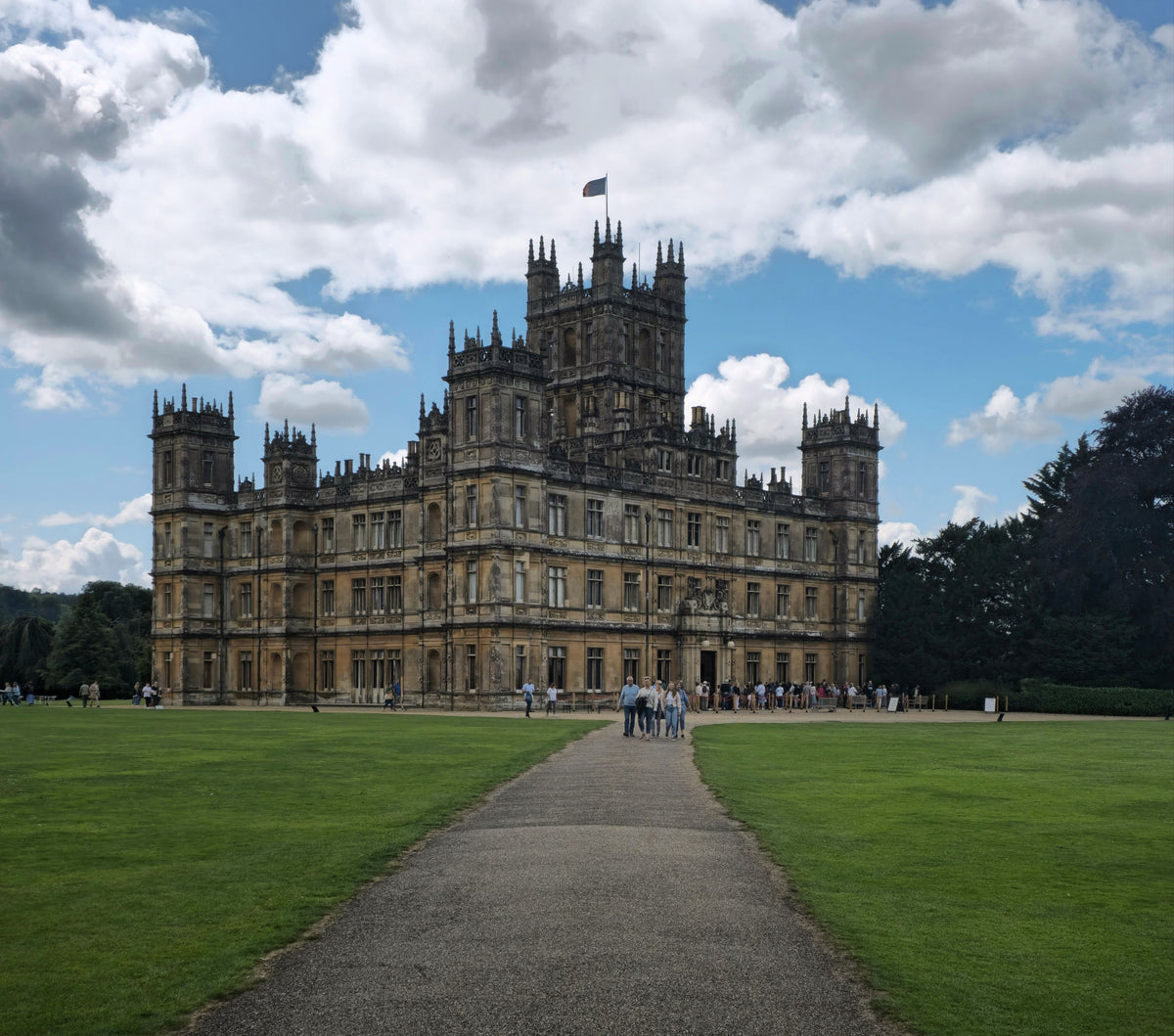 Tea with the Dowager